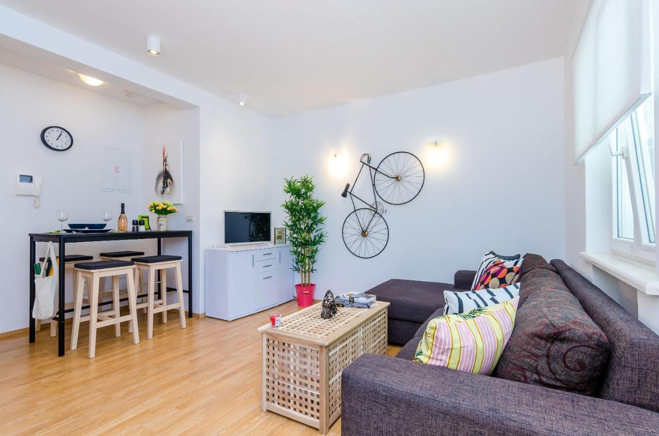Private Garden Apartment دوبروفينك المظهر الخارجي الصورة