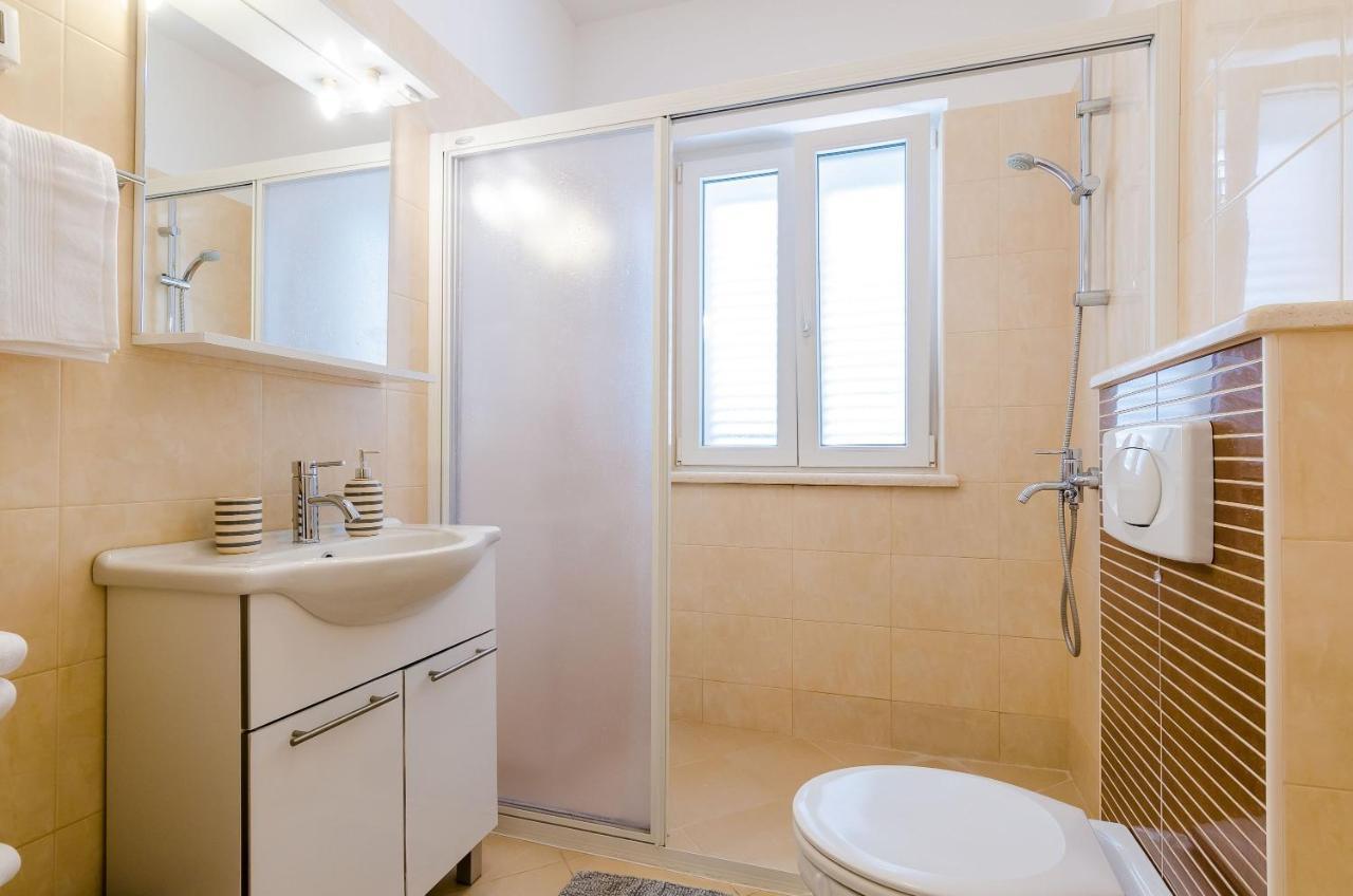 Private Garden Apartment دوبروفينك المظهر الخارجي الصورة