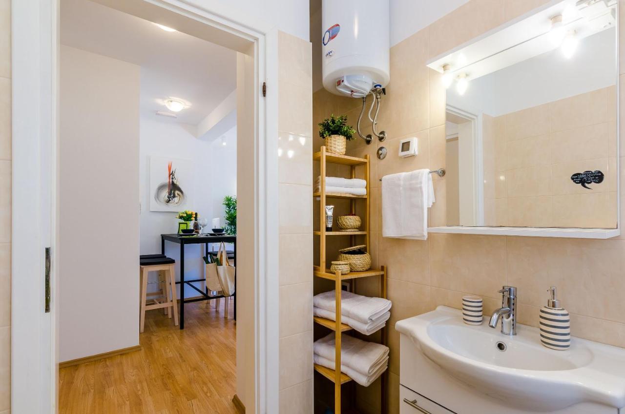 Private Garden Apartment دوبروفينك المظهر الخارجي الصورة